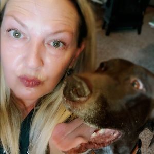 Meet your Posher, Sandi
